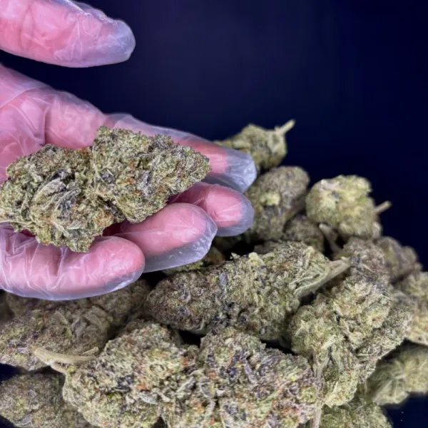 Flor de CBD - Wedding Cake