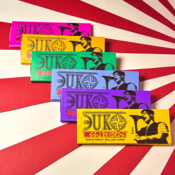 Mortalhas de Celulose - Lion Rolling Circus