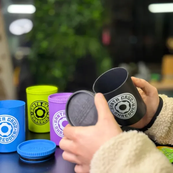 Pote Hermético - Santa Cruz