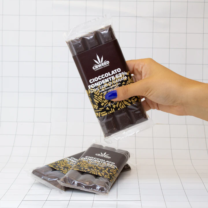 Chocolate Preto com Sementes de Cânhamo CBWeed