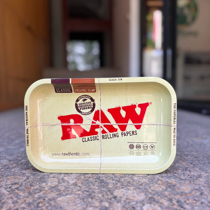 Caixa/Tabuleiro de Metal Raw Mama Kana