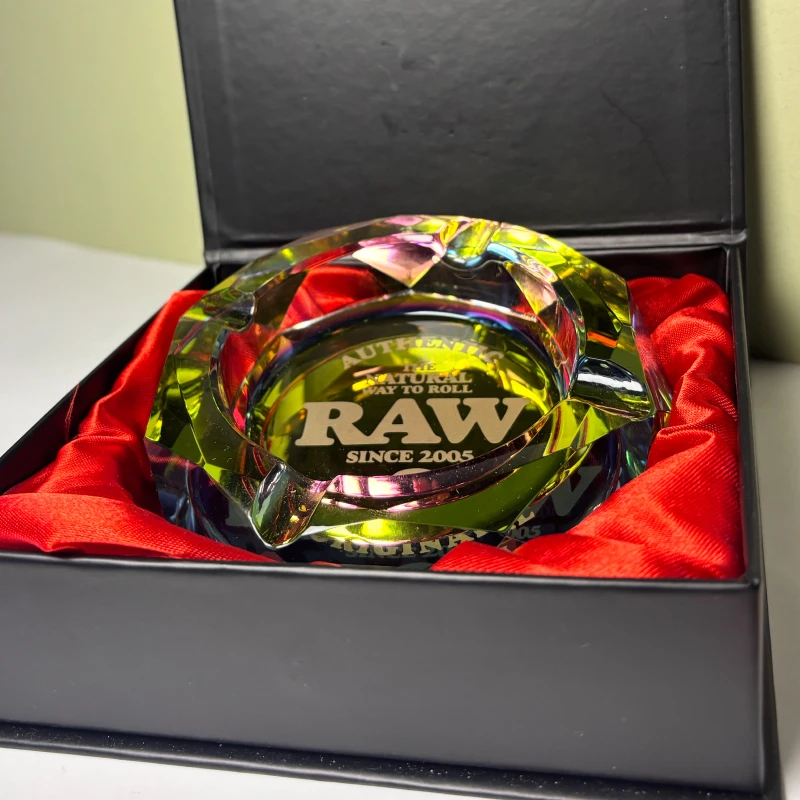 Cinzeiro de Cristal - RAW Mama Kana