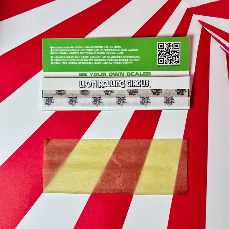 Mortalhas de Alfafa - Lion Rolling Circus Mama Kana