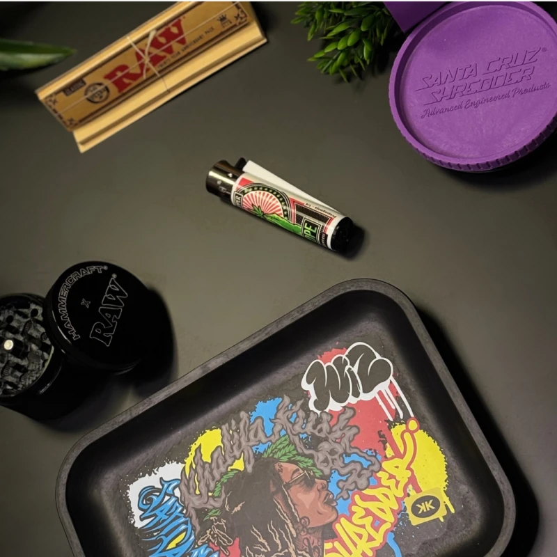 Tabuleiro Santa Cruz x Wizy Khalifa Mama Kana