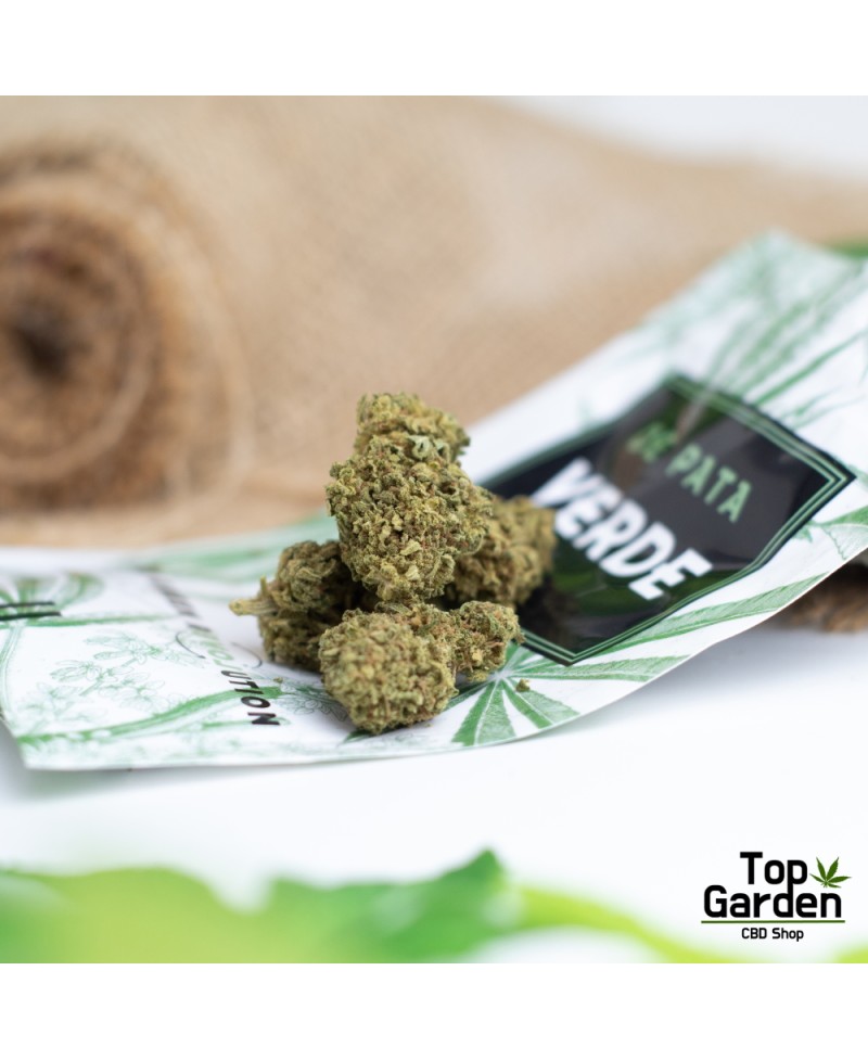 flor-de-cbd-amnesia-haze-de-pata-verde-flor-de-canhamo Top Garden
